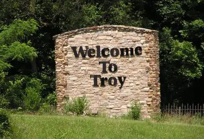 Troy, Michigan city sign